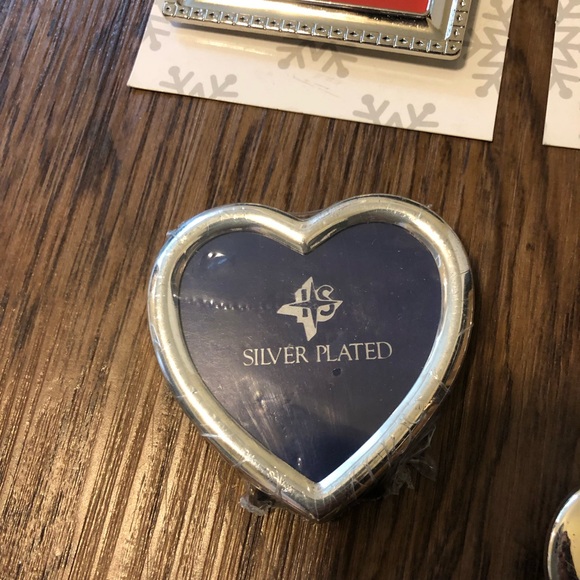 Lot of 3 hanging Christmas ornaments and 1 heart shaped photo frame - Picture 4 of 9